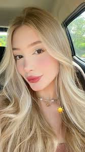 Mayra Casanova (mayraandrea1207)