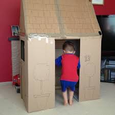 ment construire une cabane en carton