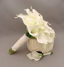 Check spelling or type a new query. White Calla Lily Bridal Bouquet Wedding Flowers Pink Small Bridesmaid Bouquet Artificial Flowers With Pearls Simple Design Wedding Bouquets Aliexpress