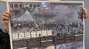 Now, apple daily's future is hanging by a thread after a series of clampdowns. D7k7zdf55uwzsm