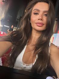 Daria Cooper (@mimishereen) • Threads, Say more