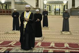 Mengawali khutbah jumat kali ini khatib akan menyampaikan sebuah hadits yang memiliki makna dalam bagi kehidupan manusia. Perak Benar Solat Jumaat Solat Sunat Aidilfitri Di Masjid Dan Surau Ini Syarat Syaratnya Buletin Ttkm