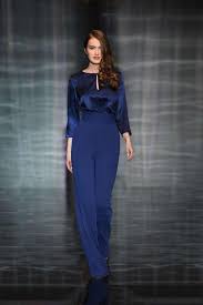 Scopri le collezioni di abiti da sposo, da sposa e da cerimonia dell'atelier boutique amica di pasqualino porciello, a mirabella. Bere Acqua Gelatina Pubblico Abiti Da Cerimonia Con Pantaloni 2017 Agingtheafricanlion Org