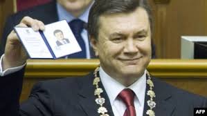 Бывший президент украины виктор янукович обратился к владимиру . Inauguraciya Yanukovicha V Podrobnostyah I Nyuansah