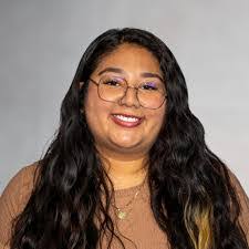 Kathleen Dewitt's Instagram, Twitter & Facebook