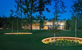Jardin Moderne 5 Tendances De L Annee 2015 Jardin Moderne Amenagement De Jardin Moderne Amenagement Jardin