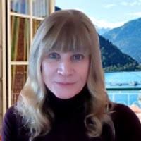 Julie Duddy's Instagram, Twitter & Facebook