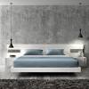 Balkenbett wildeiche im industrial design mit stahlkufen doxato. 1
