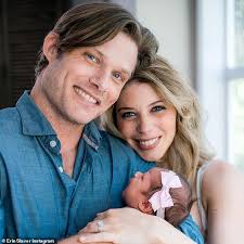 Erin Carmack's Instagram, Twitter & Facebook