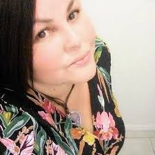 Belinda Augustin's Instagram, Twitter & Facebook