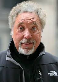 Tom Jones Øffìcíål Club ✓