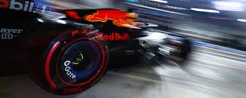 Strategy to the fore as title contenders start in formation