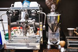 La machine contrôle le débit. Who Has The Best Espresso In The Pits Nove Mesto World Cup Xc 2019 Pinkbike