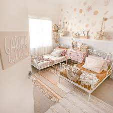 kids room boho panosundaki pin