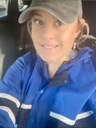 First of all, I'm fully aware that the music portrayed here is not dull at  all. On the contrary. Then, being pedantic is a trait that has a  significant overlap with the