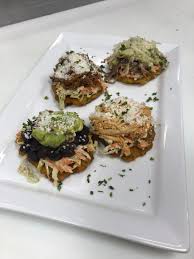 La cuisine équipée luna représente un atout majeur si vous souhaitez ajouter une note de chaleur, de confort et un esprit cocon à votre maison. Luna New Venezuelan Inspired Restaurant Now Open In Avondale