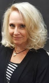 Ginger Hooper's Instagram, Twitter & Facebook