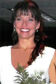 Tracy Elleman's Instagram, Twitter & Facebook