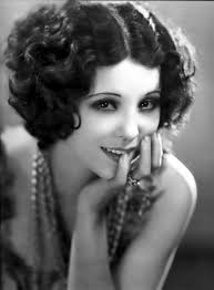 Best Black Actresses In Their 30s Raquel Torres Vintage Beauty Beauty Vintage Glamour