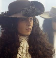 Kate Moss leaves The Royal Albert Hall after watching Johnny Depp perform!  👏😍