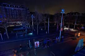 Niet alleen stroomstoringen komen voor. Stroomstoring Amsterdam Duurt Voort In Nacht Nieuws Nl