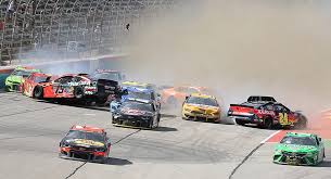 The race was halted after the crash, but when it was resumed it was won by toyota's danny hamlin, who avoided the chaos to claim his second daytona 500 triumph in four years. Preview Show Potential Bubble Breakouts At Texas Motor Speedway Nascar En Espanol