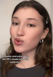 90's Model Eyebrow Trends: Thin, Shaped, and Stylish