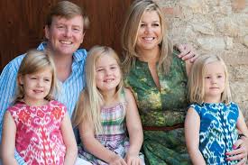 All about princess ariane the youngest of the triple a daugther of king willem alexander and queen maxima Prinses Ariane 4 Lijdt Niet Aan Dodelijke Longziekte Het Belang Van Limburg Mobile