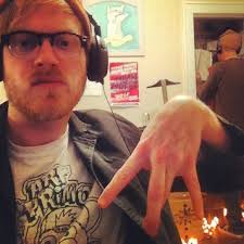 M34N STR33T — PHOTOS