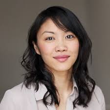 The Little Green Envelope: Sze, Gillian, Crangle, Claudine: 9781773066813:  Books