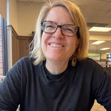 Danielle Parrish (@DparrishParrish)