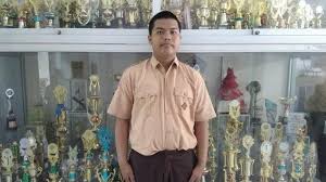 Sma negeri (sman) 16 makassar, merupakan salah satu sekolah menengah atas negeri yang ada di provinsi sulawesi selatan, indonesia. Tribun Wiki Profil Achmed Gerland Siswa Berprestasi Sman 17 Makassar Tribun Timur