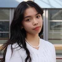 Daisy Kwan's Instagram, Twitter & Facebook