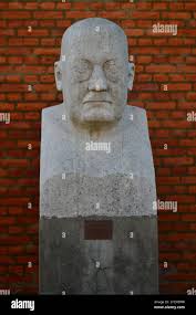 Kai nielsen hi-res stock photography and images