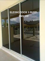 Mesin pintu geser mengotomatiskan pintu masuk dengan cara yang sangat elegan dan sederhana. Pintu Sliding Pintu Bilik Harga Lain Home Furniture Others On Carousell