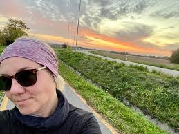 I'd say glad to meet you all but the reason defies that. 16 years in. I  still don't know the correct time to inject myself! Does anyone else?