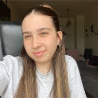 60+ perfiles de «Lozano Valverde»