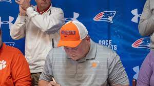 Pace 4-star lineman Grant Wise signs with Clemson University football