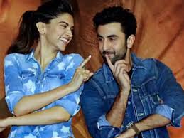 Ranbir Deepika Videos Video Throwback To When Deepika Padukone Squished Ranbir Kapoor S Cheek And Called Him Cute The former couple recently reunited for an i am not an insecure type at all.