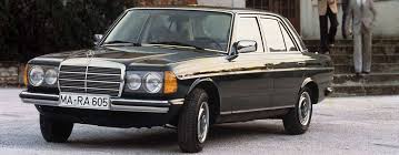 Unlike w123 saloon, the rectangular headlamps were fitted to c123 regardless of engine type. Mercedes W123 Infos Preise Alternativen Autoscout24