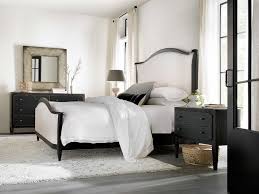 You can find every style and size to decorate your dream bedroom. Hooker Furniture Ciao Bella Bedroom Set Hoo58059085099set