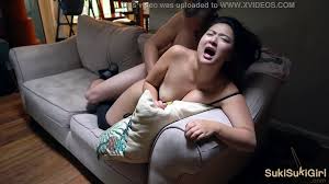 Beautiful Chinese Girlfriend Orgasms Loudly: Kissing Porn feat. SukiSukiGirl