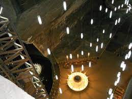 Salina turda a fost laudata de presa australiana pentru frumusetea locului si varietatea activitatilor pe care le poti face acolo. Salina Turda Aktuelle 2021 Lohnt Es Sich Mit Fotos