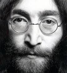 John Lennon 75 anos: Edição Especial! A última entrevista com Lennon,  entrevista com Yoko Ono, fotos raras e muito mais!