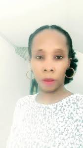 What's the name of a hornbill in your native language? 📷Owen Deutsch.  #ThisLandIsKenya 🇰🇪❣️