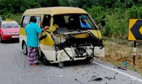 Kemalangan lalu lintas di korea utara mengambil 36 nyawa. Dua Pelajar Maut Kemalangan Jalan Raya