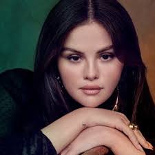 Alex Morado's Instagram, Twitter & Facebook