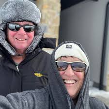 Recipe for ribeye steak with caramelized onions and mushrooms