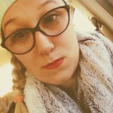 Beth Wolf (Missbethenexoxo)