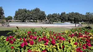 Cognate with dutch perk (enclosure; Abu Dhabi S 11 Best Parks Lakes Bbqs Basketball Courts And More The National